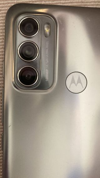 Moto G60 (4gb Ram /128 GB Rom)