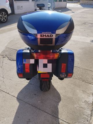 Honda Pan-European st 1100