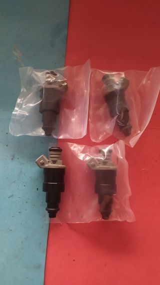 Inyector motor VOLVO S40 - V40 T4 - 200 cv