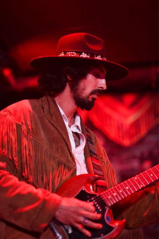 clases de guitarra, bajo y ukelele