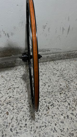 Rueda bici carretera