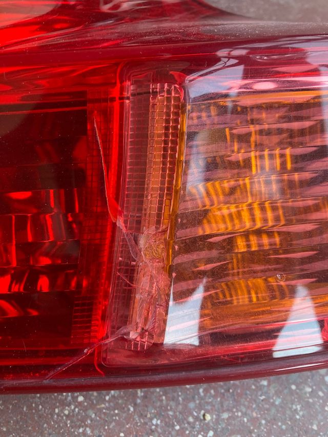 Piloto trasero derecho Nissan juke