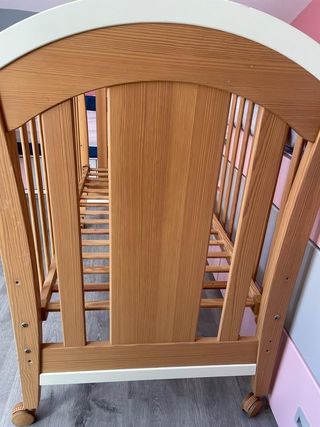 Cuna de bebe marca Trama