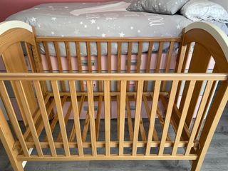 Cuna de bebe marca Trama