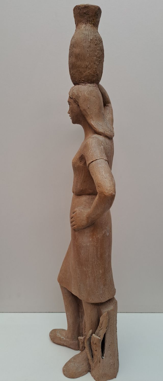 Carme Campas escultura en terracota 58 cm de altur