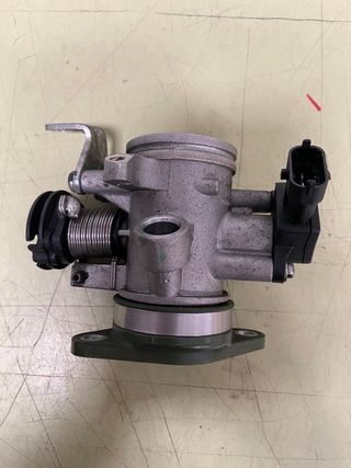 Cuerpo admision BMW G 310 R GS mariposa inyeccion