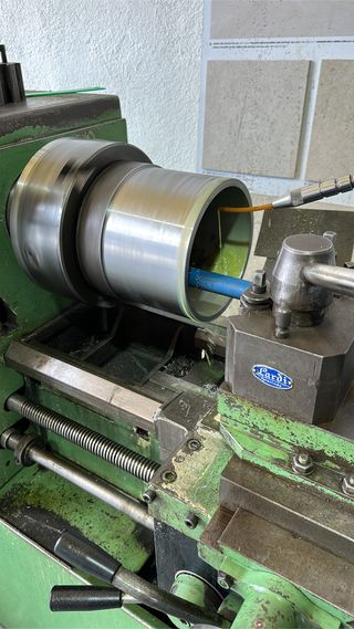 Tornero  taller mecanizado, reparacion maquinaria