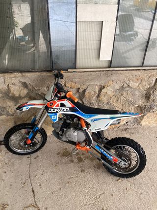 Moto cross profesional