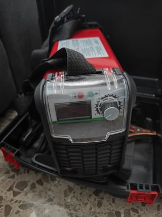 máquina de soldadura por 85