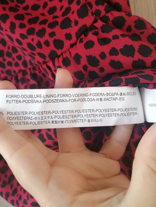 vestido rojo negro animal print talla S stradivari