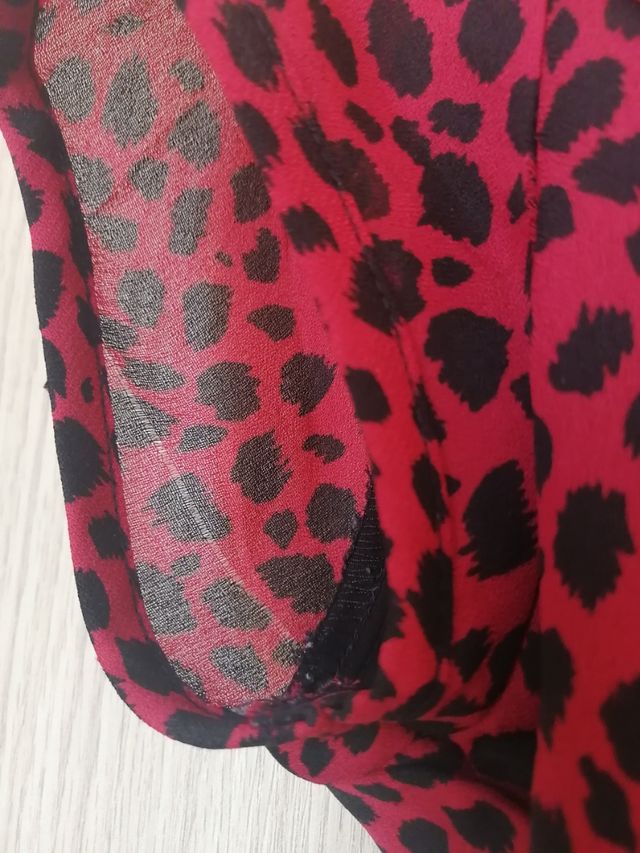 vestido rojo negro animal print talla S stradivari