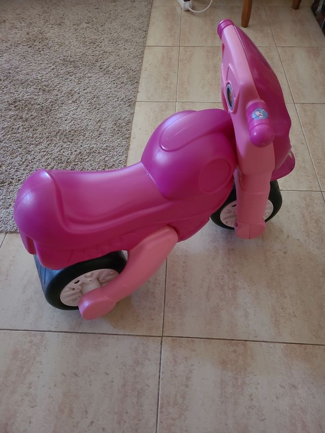 Moto de niña 