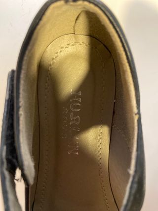 Zapatos de tacón mitad charol