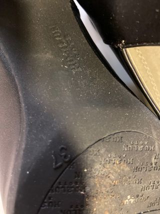 Zapatos de tacón mitad charol