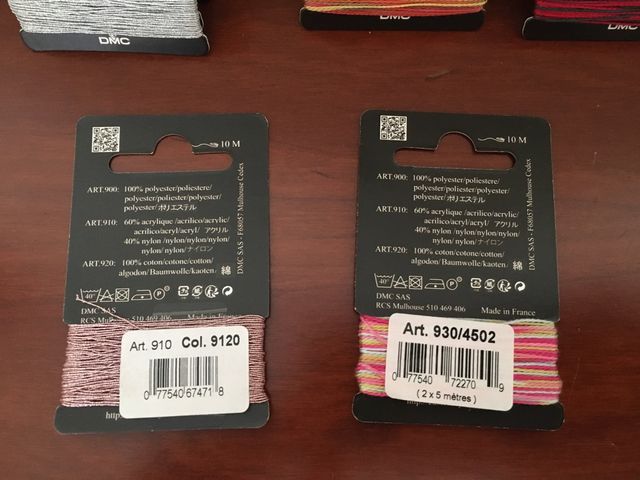 Hilo para bordar sobre tela Dmc