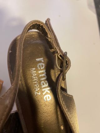 Zapatos de tacón beig