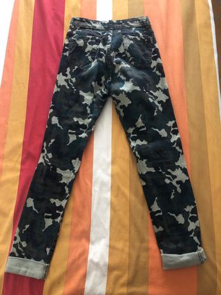 Pantalon camuflaje