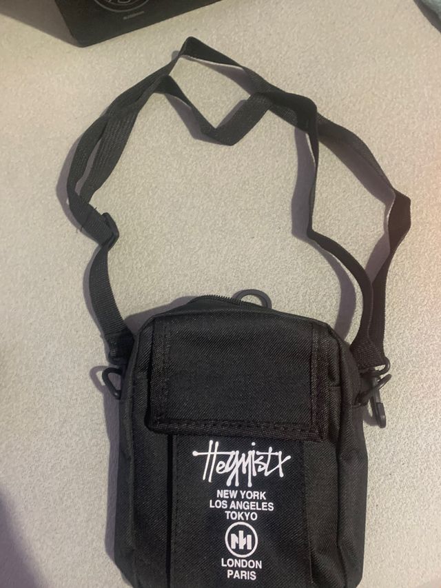 Bolsito para moviles etc completamente nueva