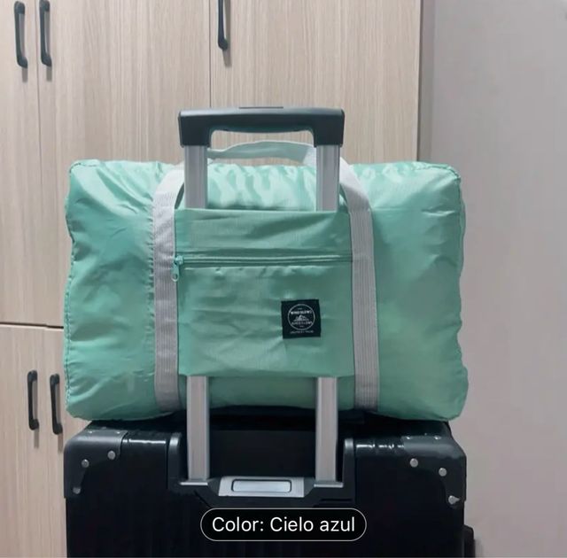 Bolsa de viaje color azul cyan