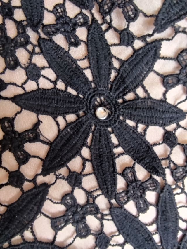 Vestido de mujer sin estrenar. Talla 38.