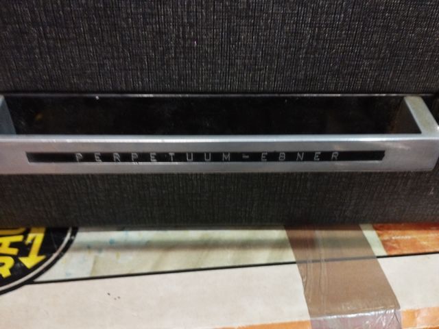 Tocadiscos Perpetuum Ebner