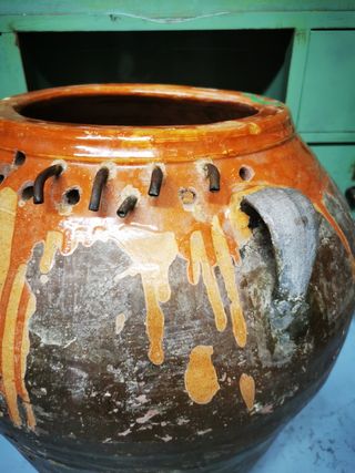 Pro. Tinaja, grande. Antigua