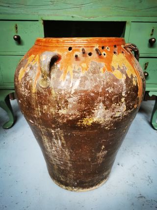 Pro. Tinaja, grande. Antigua