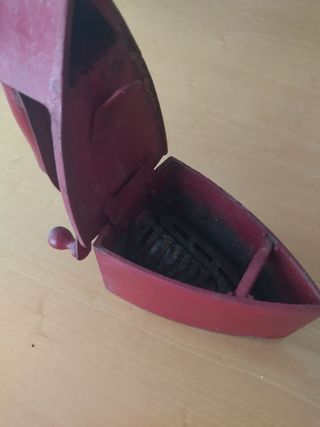 Plancha carbón antiguo