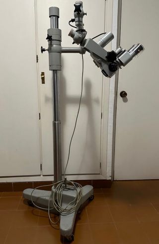 Microscopio Clinico Quirúrgico