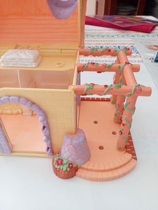 Casa PinyPon+ muñeco