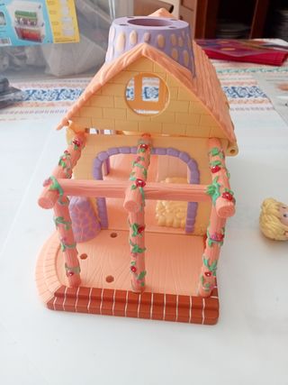 Casa PinyPon+ muñeco