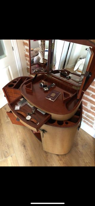 Maquillador baúl tocador 