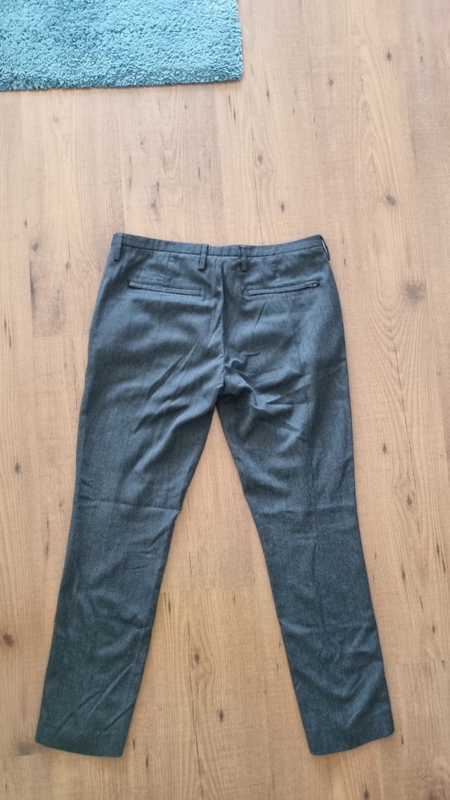 Pantaloni Zara
