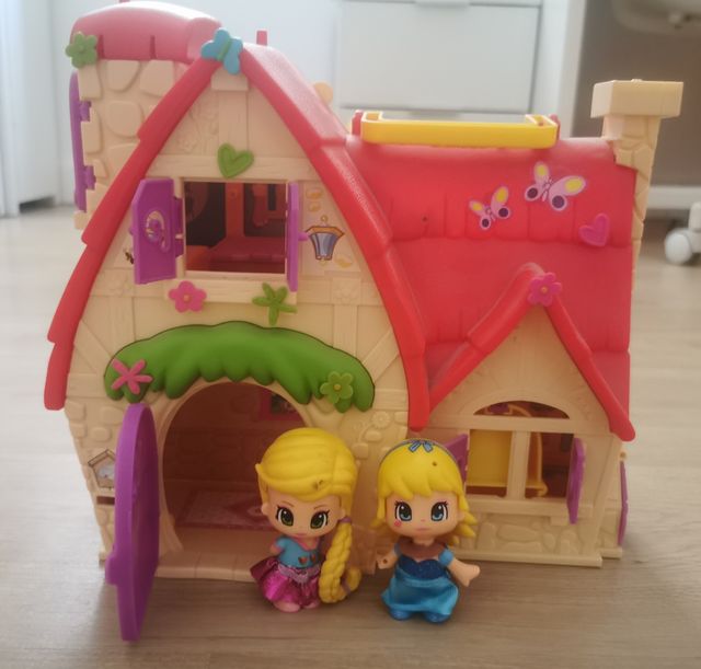 Casa cuentos de hadas PIN Y PON