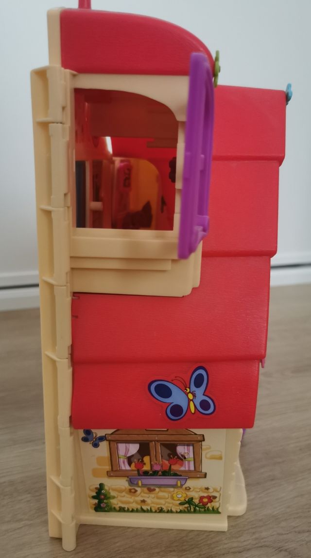 Casa cuentos de hadas PIN Y PON