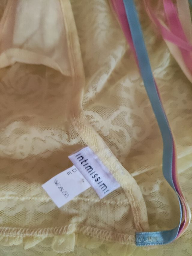 Lingerie sexy top + Mutandine gialle