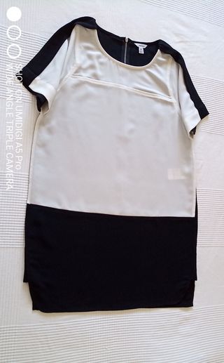 Vestido Calvin Klein. Talla S