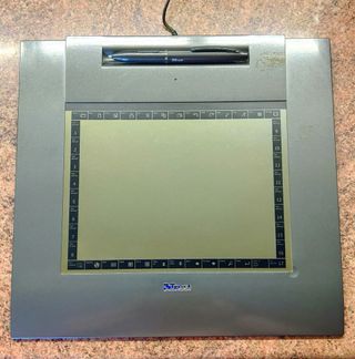 tableta gráfica de edición con Bolígrafo