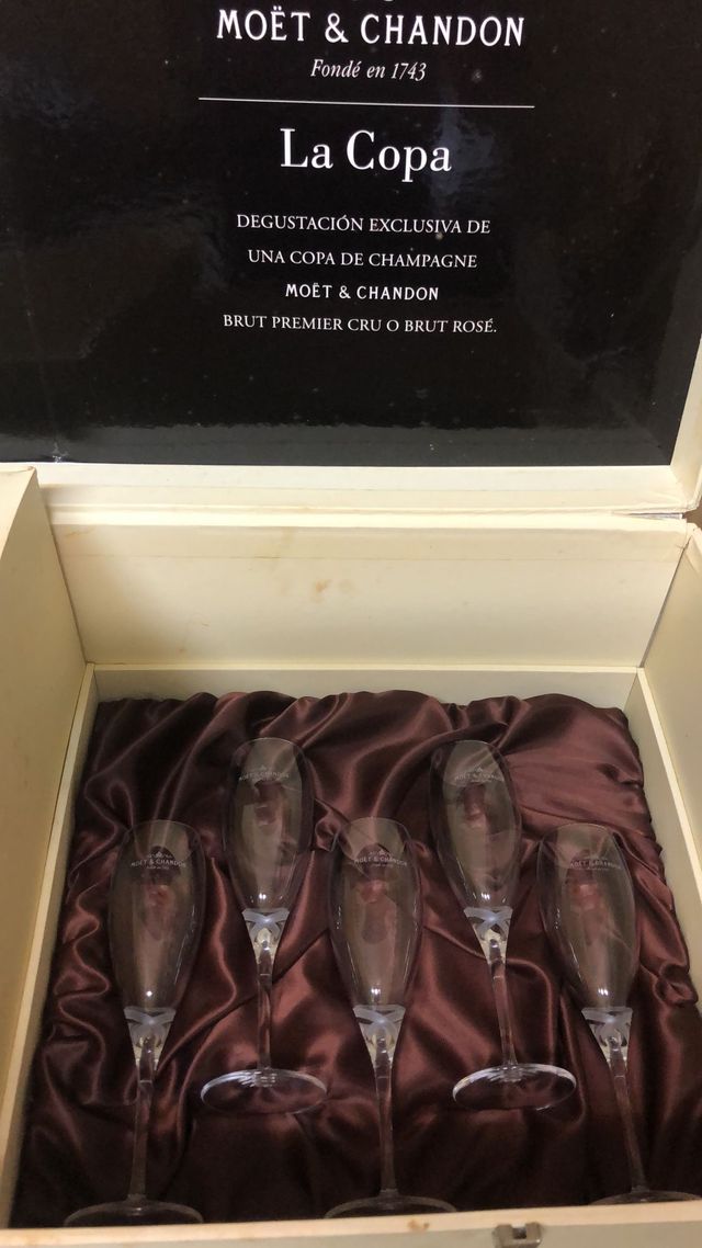 KIT DE SERVICIO MOET CHANDON A LA COPA
