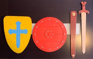 Set Juguetes y Disfraz Medievales