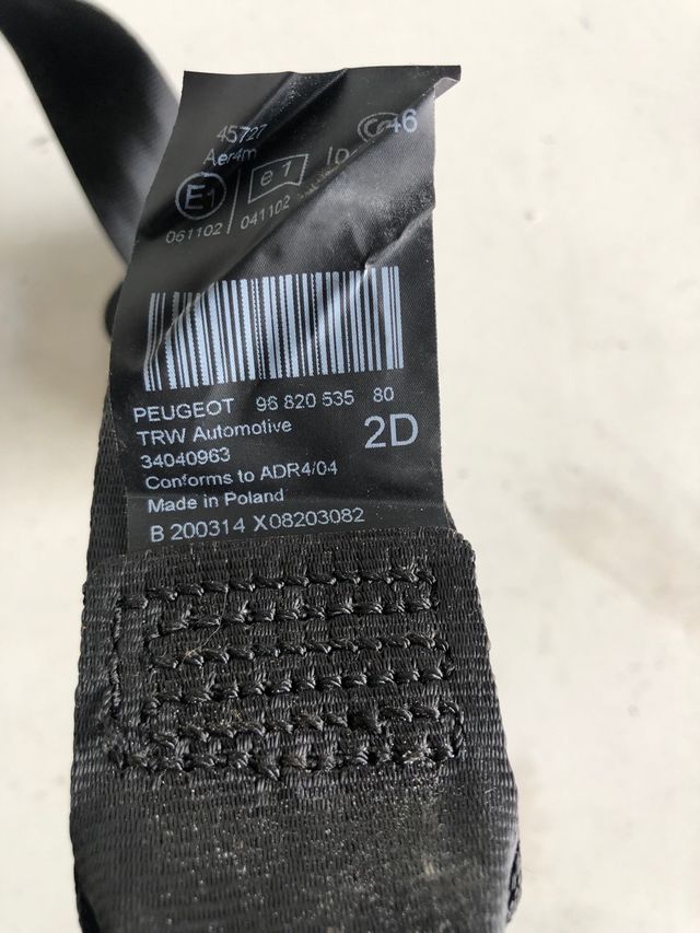 Cinturon trasero derecho Peugeot 5008 : 9682053580