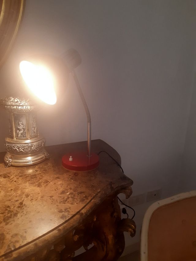 lampada modernariato metallo rosso