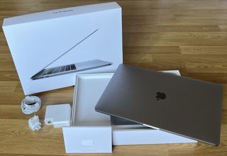Apple MacBook Pro