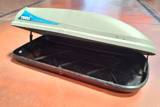 baul  Thule para coche, furgoneta o autocaravana