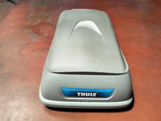 baul  Thule para coche, furgoneta o autocaravana