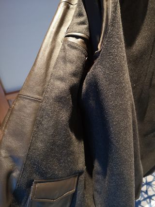 3/4 cuero marrón. Talla xl grande.
