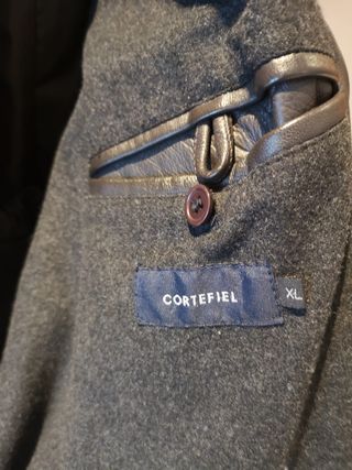 3/4 cuero marrón. Talla xl grande.