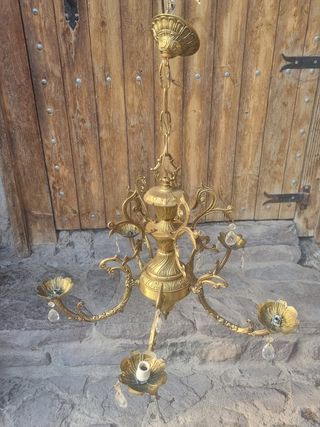 Lámpara antigua.alta 65 cm.ancha 59 cm.