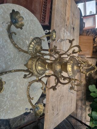 Lámpara antigua.alta 65 cm.ancha 59 cm.