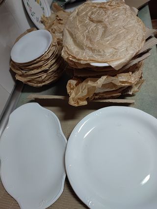 Vajilla porcelana Bavaria nueva  12 comensales